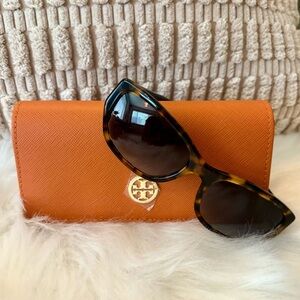 Tory Burch Vintage Style Tortoise Sunglasses